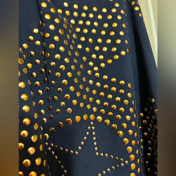 NWT RARE TO FIND roccobarocco gold studded sleeveless top size 6 - Picture 9 of 10